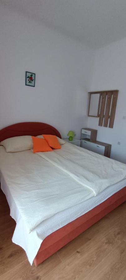 Galesic Apartments & Rooms Korenica Extérieur photo